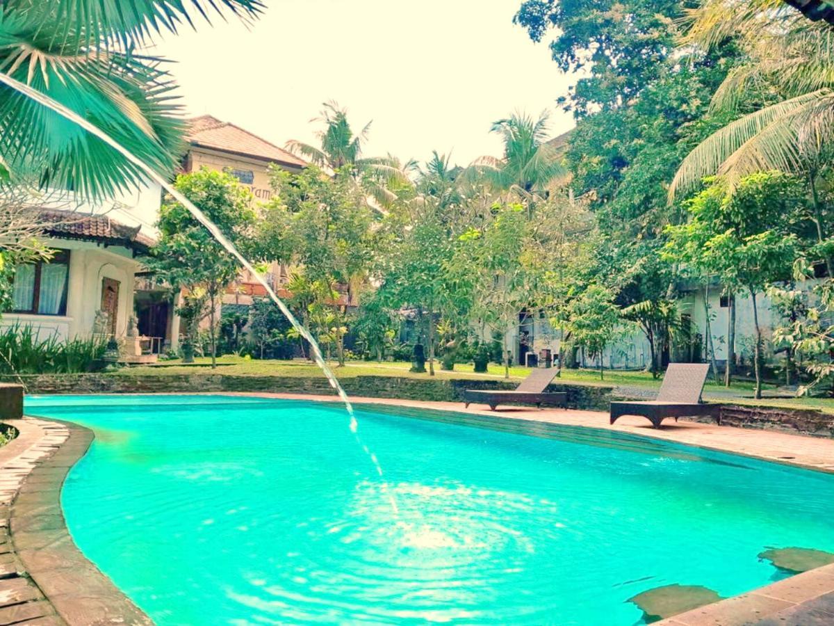 2 Minutes To Monkey Forest 3* Ubud