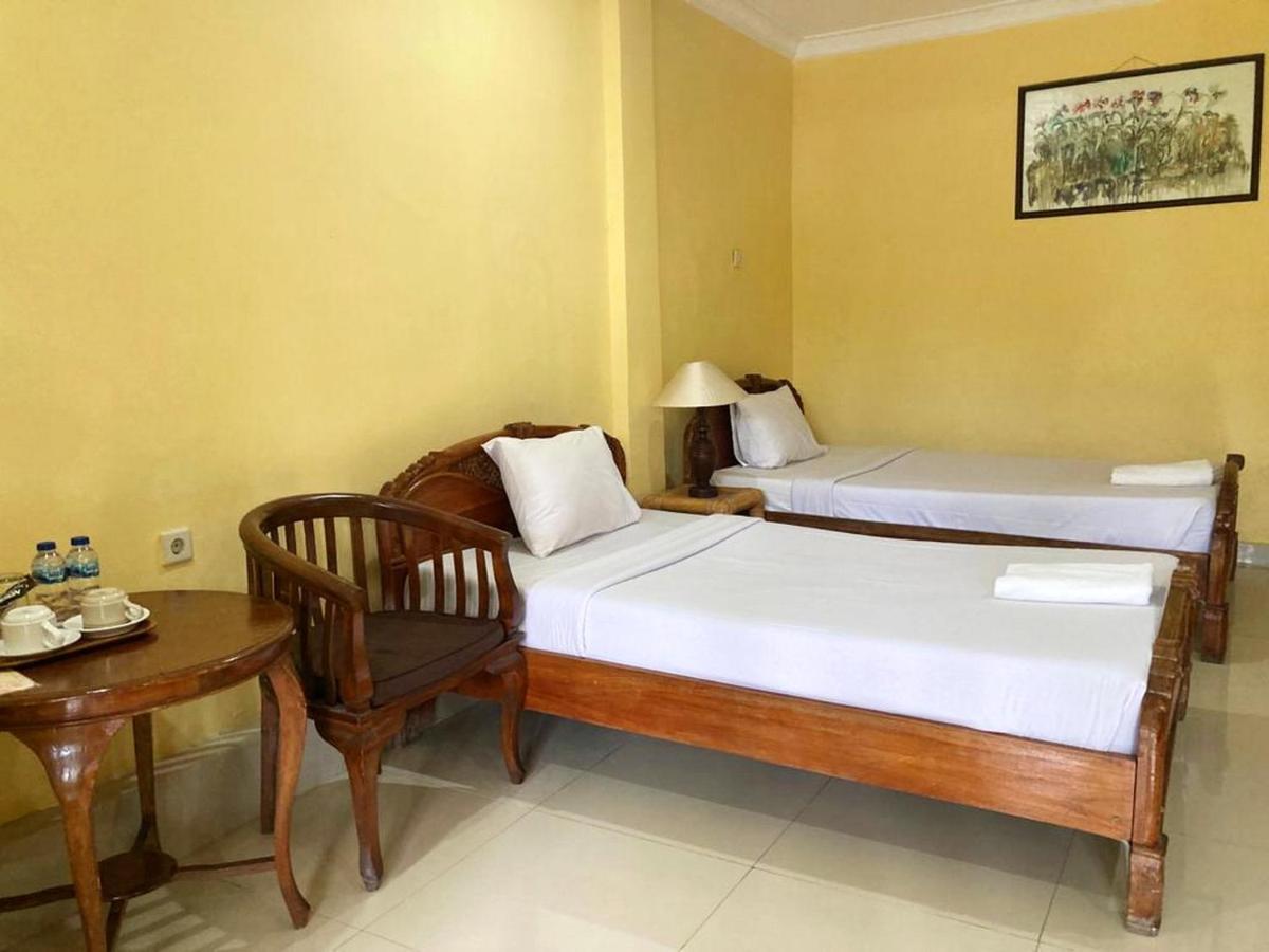 2 Minutes To Monkey Forest Ubud