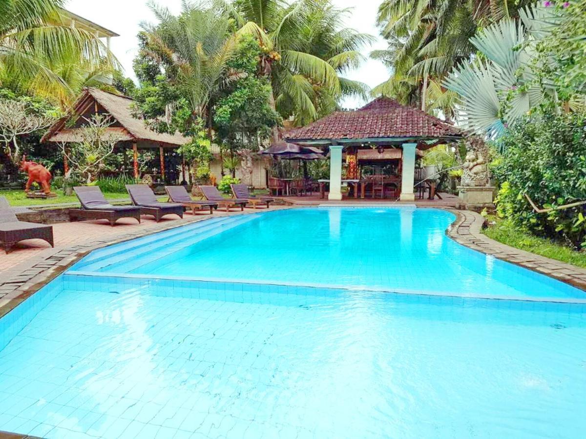 2 Minutes To Monkey Forest Ubud